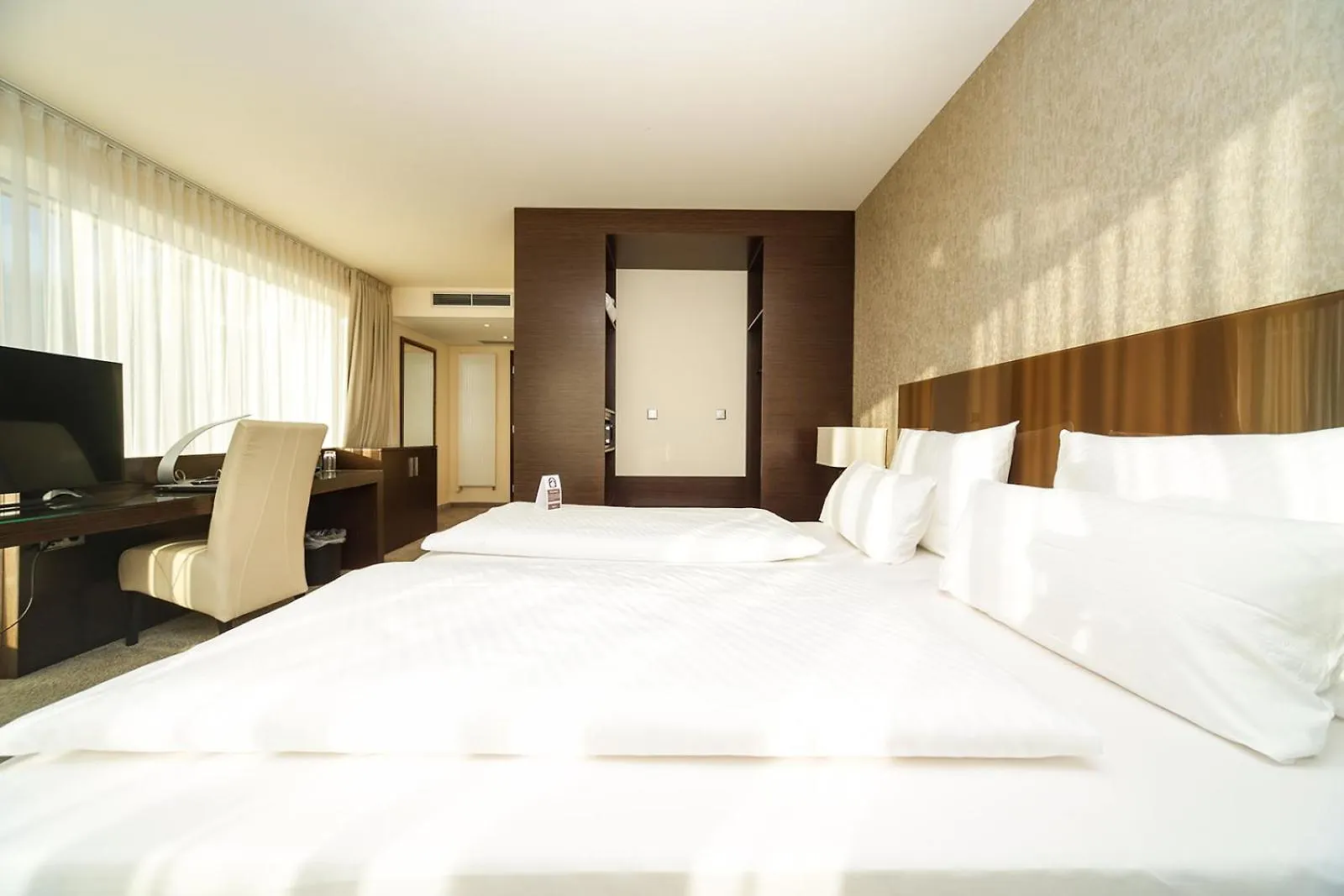 l'Arrivée Hotel & Spa Dortmund 4*,  Deutschland